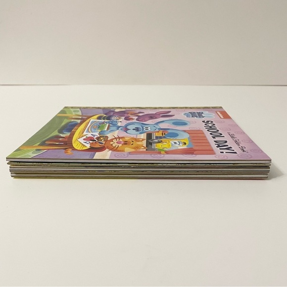The Spongebob Movie Garfield The Cat Show Blues Clues School Day Golden Books - Picture 15 of 16
